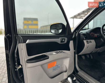 Черный Мицубиси Паджеро Спорт, объемом двигателя 2.5 л и пробегом 295 тыс. км за 13200 $, фото 31 на Automoto.ua