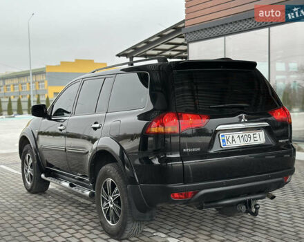 Черный Мицубиси Паджеро Спорт, объемом двигателя 2.5 л и пробегом 295 тыс. км за 13200 $, фото 25 на Automoto.ua