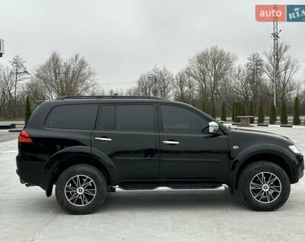 Черный Мицубиси Паджеро Спорт, объемом двигателя 2.5 л и пробегом 295 тыс. км за 13200 $, фото 13 на Automoto.ua