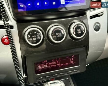 Черный Мицубиси Паджеро Спорт, объемом двигателя 2.5 л и пробегом 190 тыс. км за 14500 $, фото 17 на Automoto.ua