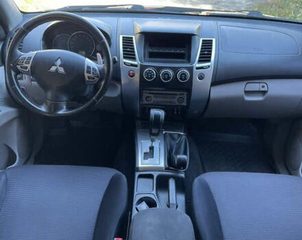 Черный Мицубиси Паджеро Спорт, объемом двигателя 2.5 л и пробегом 169 тыс. км за 15200 $, фото 13 на Automoto.ua