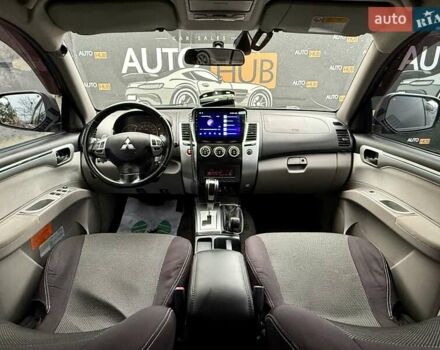 Черный Мицубиси Паджеро Спорт, объемом двигателя 2.5 л и пробегом 190 тыс. км за 14500 $, фото 13 на Automoto.ua