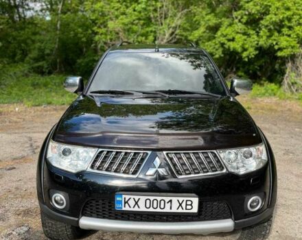 Чорний Міцубісі Паджеро Спорт, об'ємом двигуна 2.5 л та пробігом 150 тис. км за 16700 $, фото 10 на Automoto.ua