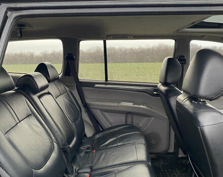 Черный Мицубиси Паджеро Спорт, объемом двигателя 2.5 л и пробегом 230 тыс. км за 14800 $, фото 17 на Automoto.ua