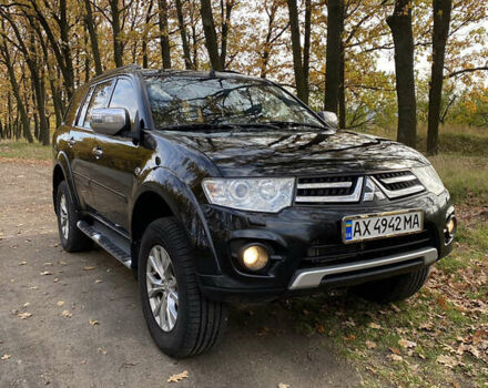 Черный Мицубиси Паджеро Спорт, объемом двигателя 2.5 л и пробегом 230 тыс. км за 14800 $, фото 2 на Automoto.ua