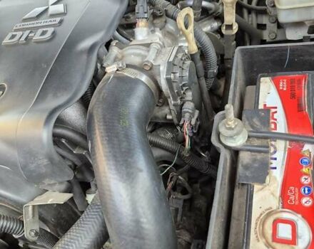 Чорний Міцубісі Паджеро Спорт, об'ємом двигуна 2.48 л та пробігом 192 тис. км за 16300 $, фото 25 на Automoto.ua