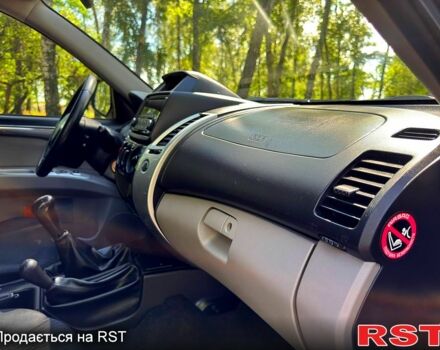 Чорний Міцубісі Паджеро Спорт, об'ємом двигуна 2.5 л та пробігом 181 тис. км за 13300 $, фото 11 на Automoto.ua