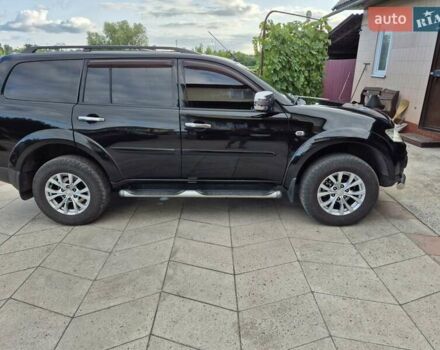 Чорний Міцубісі Паджеро Спорт, об'ємом двигуна 2.48 л та пробігом 192 тис. км за 16300 $, фото 3 на Automoto.ua