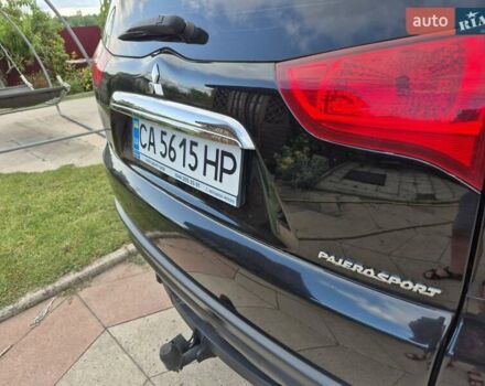 Чорний Міцубісі Паджеро Спорт, об'ємом двигуна 2.48 л та пробігом 192 тис. км за 16300 $, фото 8 на Automoto.ua