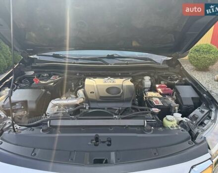 Черный Мицубиси Паджеро Спорт, объемом двигателя 2.44 л и пробегом 181 тыс. км за 18500 $, фото 4 на Automoto.ua