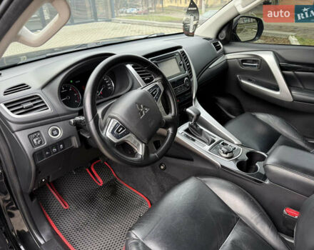 Черный Мицубиси Паджеро Спорт, объемом двигателя 2.44 л и пробегом 119 тыс. км за 19999 $, фото 40 на Automoto.ua