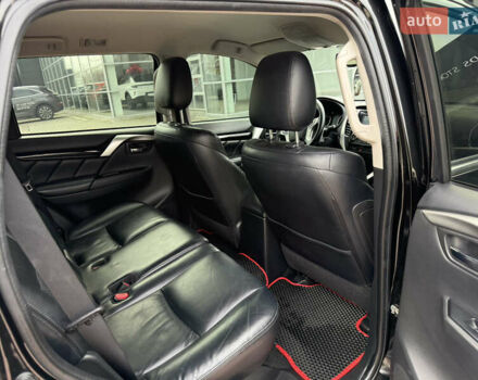 Черный Мицубиси Паджеро Спорт, объемом двигателя 2.44 л и пробегом 119 тыс. км за 19999 $, фото 37 на Automoto.ua