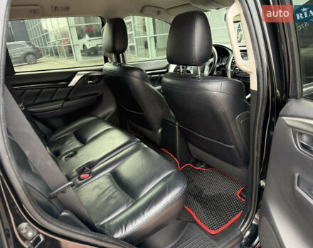 Черный Мицубиси Паджеро Спорт, объемом двигателя 2.44 л и пробегом 119 тыс. км за 19999 $, фото 35 на Automoto.ua