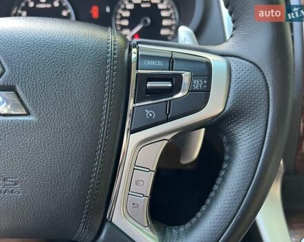 Черный Мицубиси Паджеро Спорт, объемом двигателя 3 л и пробегом 194 тыс. км за 19900 $, фото 17 на Automoto.ua