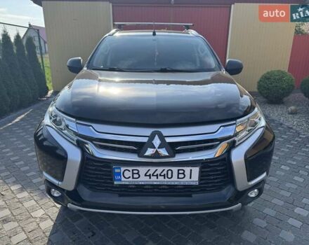 Черный Мицубиси Паджеро Спорт, объемом двигателя 2.44 л и пробегом 181 тыс. км за 18500 $, фото 1 на Automoto.ua