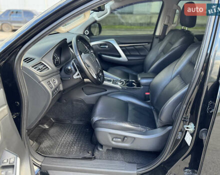 Черный Мицубиси Паджеро Спорт, объемом двигателя 2.44 л и пробегом 235 тыс. км за 22900 $, фото 17 на Automoto.ua