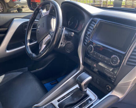 Черный Мицубиси Паджеро Спорт, объемом двигателя 2.44 л и пробегом 144 тыс. км за 28000 $, фото 13 на Automoto.ua