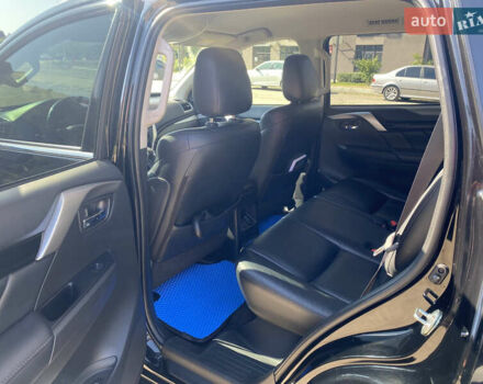 Черный Мицубиси Паджеро Спорт, объемом двигателя 2.44 л и пробегом 144 тыс. км за 28000 $, фото 3 на Automoto.ua