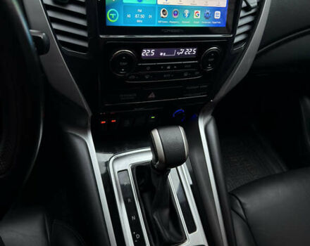 Чорний Міцубісі Паджеро Спорт, об'ємом двигуна 2.44 л та пробігом 96 тис. км за 28799 $, фото 47 на Automoto.ua