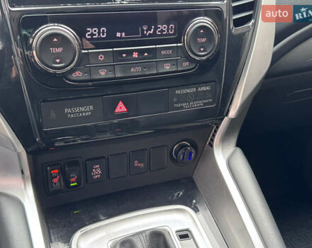 Мицубиси Паджеро Спорт 2019 в Полтаве на Automoto.ua Черный Мицубиси Паджеро Спорт, объемом двигателя 2.4 л и пробегом 93 тыс. км за 27299 $, фото 19 на Automoto.ua