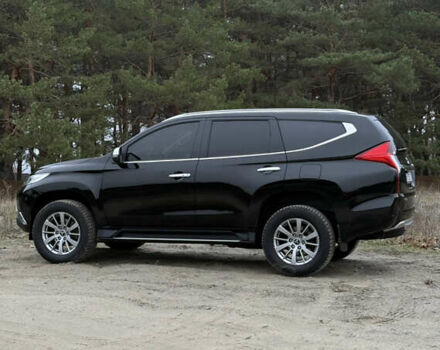 Чорний Міцубісі Паджеро Спорт, об'ємом двигуна 2.44 л та пробігом 96 тис. км за 28799 $, фото 16 на Automoto.ua