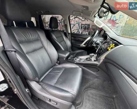 Мицубиси Паджеро Спорт 2019 в Полтаве на Automoto.ua Черный Мицубиси Паджеро Спорт, объемом двигателя 2.4 л и пробегом 93 тыс. км за 27299 $, фото 26 на Automoto.ua