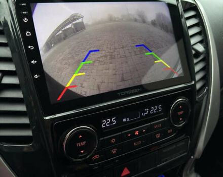 Чорний Міцубісі Паджеро Спорт, об'ємом двигуна 2.44 л та пробігом 96 тис. км за 28799 $, фото 44 на Automoto.ua