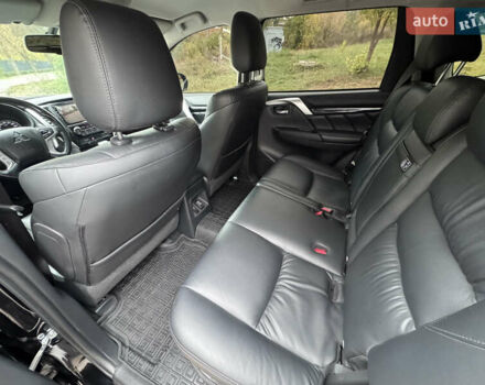 Мицубиси Паджеро Спорт 2019 в Полтаве на Automoto.ua Черный Мицубиси Паджеро Спорт, объемом двигателя 2.4 л и пробегом 93 тыс. км за 27299 $, фото 24 на Automoto.ua