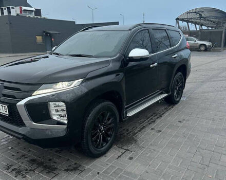 Чорний Міцубісі Паджеро Спорт, об'ємом двигуна 2.44 л та пробігом 48 тис. км за 40000 $, фото 1 на Automoto.ua