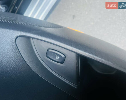 Черный Мицубиси Паджеро Спорт, объемом двигателя 2.44 л и пробегом 16 тыс. км за 40500 $, фото 7 на Automoto.ua