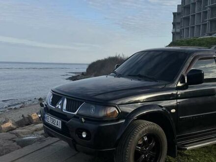 Мицубиси Паджеро Спорт 2005 в Черноморске (Ильичевске) на Automoto.ua Черный Мицубиси Паджеро Спорт, объемом двигателя 3 л и пробегом 239 тыс. км за 10000 $, фото 1 на Automoto.ua