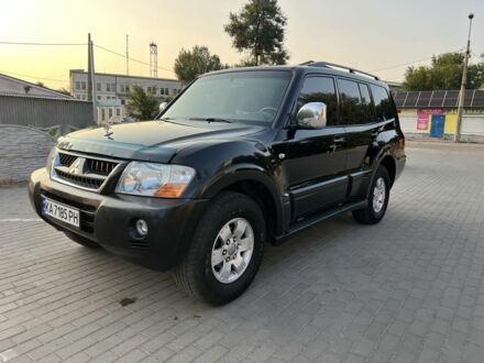 Міцубісі Паджеро Спорт 2006 у Кривому Розі на Automoto.ua Чорний Міцубісі Паджеро Спорт, об'ємом двигуна 3 л та пробігом 225 тис. км за 7000 $, фото 1 на Automoto.ua