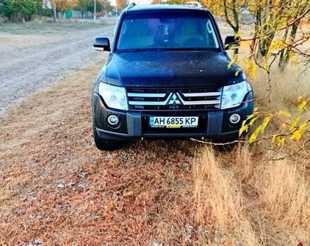 Черный Мицубиси Паджеро Спорт, объемом двигателя 3.2 л и пробегом 283 тыс. км за 16000 $, фото 1 на Automoto.ua