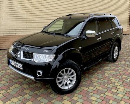 Черный Мицубиси Паджеро Спорт, объемом двигателя 2.5 л и пробегом 154 тыс. км за 13850 $, фото 1 на Automoto.ua