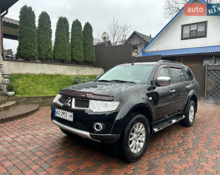 Чорний Міцубісі Паджеро Спорт, об'ємом двигуна 2.48 л та пробігом 200 тис. км за 13500 $, фото 1 на Automoto.ua