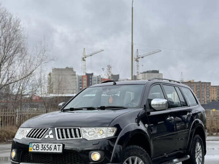 Черный Мицубиси Паджеро Спорт, объемом двигателя 2.5 л и пробегом 219 тыс. км за 12200 $, фото 1 на Automoto.ua