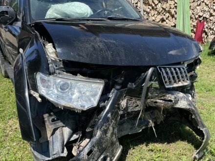Міцубісі Паджеро Спорт 2012 у Тячеве на Automoto.ua Чорний Міцубісі Паджеро Спорт, об'ємом двигуна 2.5 л та пробігом 215 тис. км за 6000 $, фото 1 на Automoto.ua