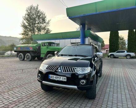 Черный Мицубиси Паджеро Спорт, объемом двигателя 2.5 л и пробегом 270 тыс. км за 12300 $, фото 1 на Automoto.ua