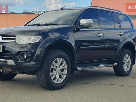 Мицубиси Паджеро Спорт 2013 в Киеве на Automoto.ua Черный Мицубиси Паджеро Спорт, объемом двигателя 2.48 л и пробегом 261 тыс. км за 16300 $, фото 1 на Automoto.ua