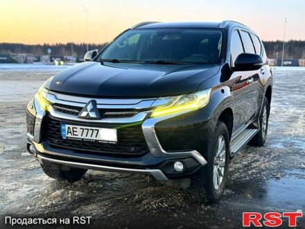 Міцубісі Паджеро Спорт 2017 у Києві на Automoto.ua Чорний Міцубісі Паджеро Спорт, об'ємом двигуна 24 л та пробігом 161 тис. км за 21200 $, фото 1 на Automoto.ua