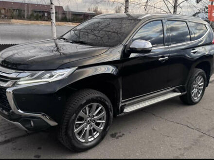Міцубісі Паджеро Спорт 2019 у Києві на Automoto.ua Чорний Міцубісі Паджеро Спорт, об'ємом двигуна 2.4 л та пробігом 136 тис. км за 25900 $, фото 1 на Automoto.ua