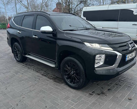 Черный Мицубиси Паджеро Спорт, объемом двигателя 2.44 л и пробегом 48 тыс. км за 40000 $, фото 1 на Automoto.ua