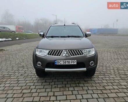 Коричневый Мицубиси Паджеро Спорт, объемом двигателя 2.48 л и пробегом 395 тыс. км за 14200 $, фото 3 на Automoto.ua