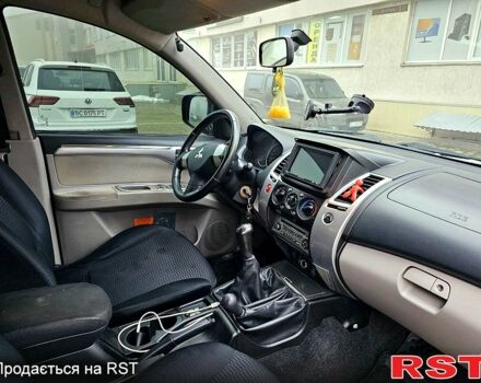 Коричневий Міцубісі Паджеро Спорт, об'ємом двигуна 2.5 л та пробігом 395 тис. км за 14000 $, фото 10 на Automoto.ua