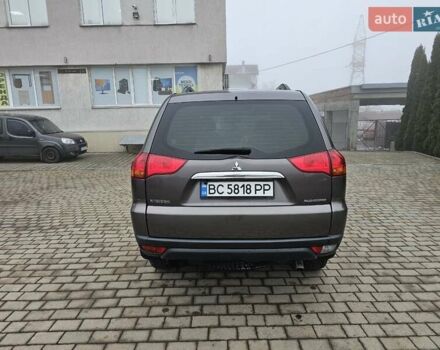 Коричневый Мицубиси Паджеро Спорт, объемом двигателя 2.48 л и пробегом 395 тыс. км за 14200 $, фото 7 на Automoto.ua