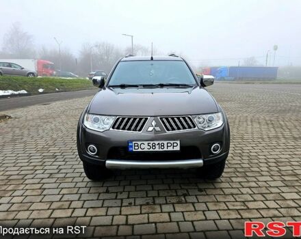 Коричневий Міцубісі Паджеро Спорт, об'ємом двигуна 2.5 л та пробігом 395 тис. км за 14000 $, фото 1 на Automoto.ua