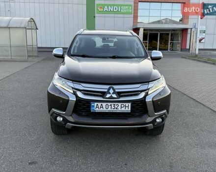 Коричневий Міцубісі Паджеро Спорт, об'ємом двигуна 2.44 л та пробігом 239 тис. км за 23900 $, фото 3 на Automoto.ua