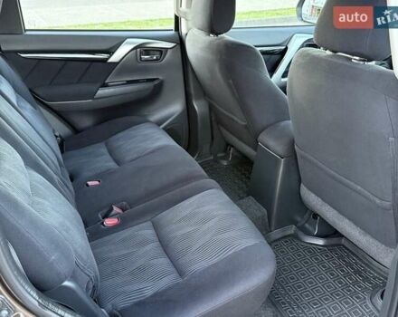 Коричневий Міцубісі Паджеро Спорт, об'ємом двигуна 2.44 л та пробігом 239 тис. км за 23900 $, фото 19 на Automoto.ua