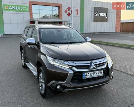 Коричневий Міцубісі Паджеро Спорт, об'ємом двигуна 2.44 л та пробігом 239 тис. км за 23900 $, фото 14 на Automoto.ua