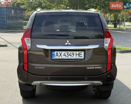 Мицубиси Паджеро Спорт 2018 в Киеве на Automoto.ua Коричневый Мицубиси Паджеро Спорт, объемом двигателя 2.44 л и пробегом 74 тыс. км за 27400 $, фото 13 на Automoto.ua